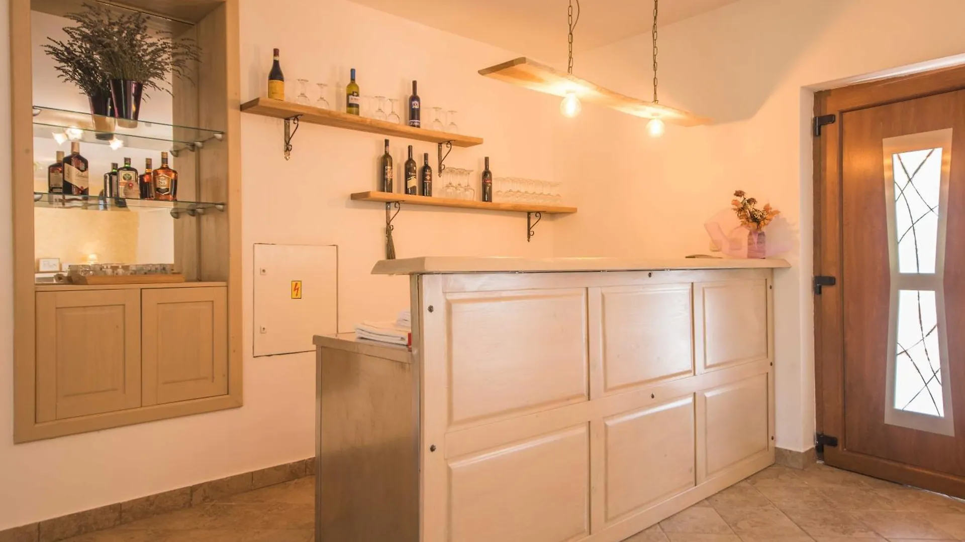 Villa Noina Arka, A Charming Villa With A Pool Surrounded By Nature Divsici