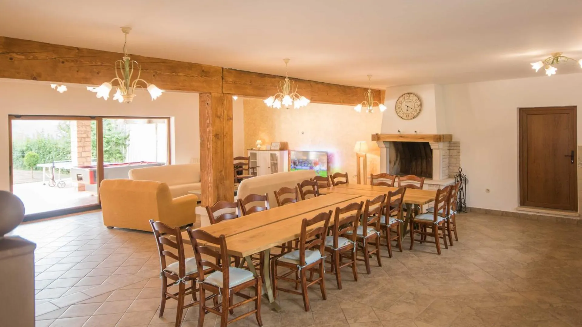 Holiday home Villa Noina Arka, A Charming Villa With A Pool Surrounded By Nature Divsici